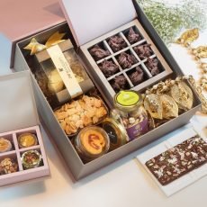 tJRZMOt5-diwalihampers3-1200x801